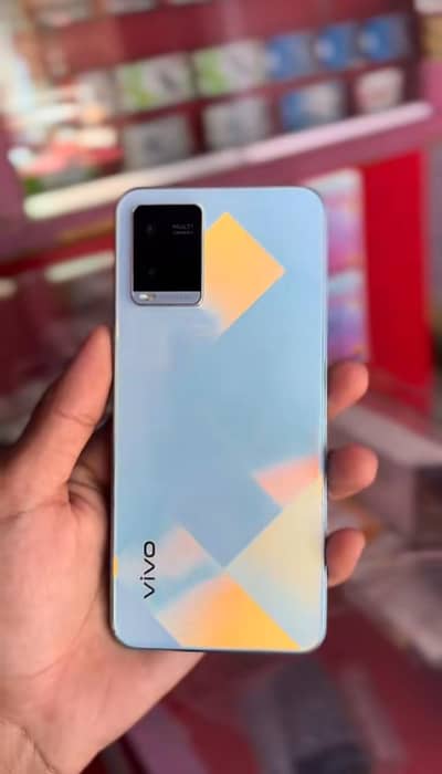 Vivo Y21