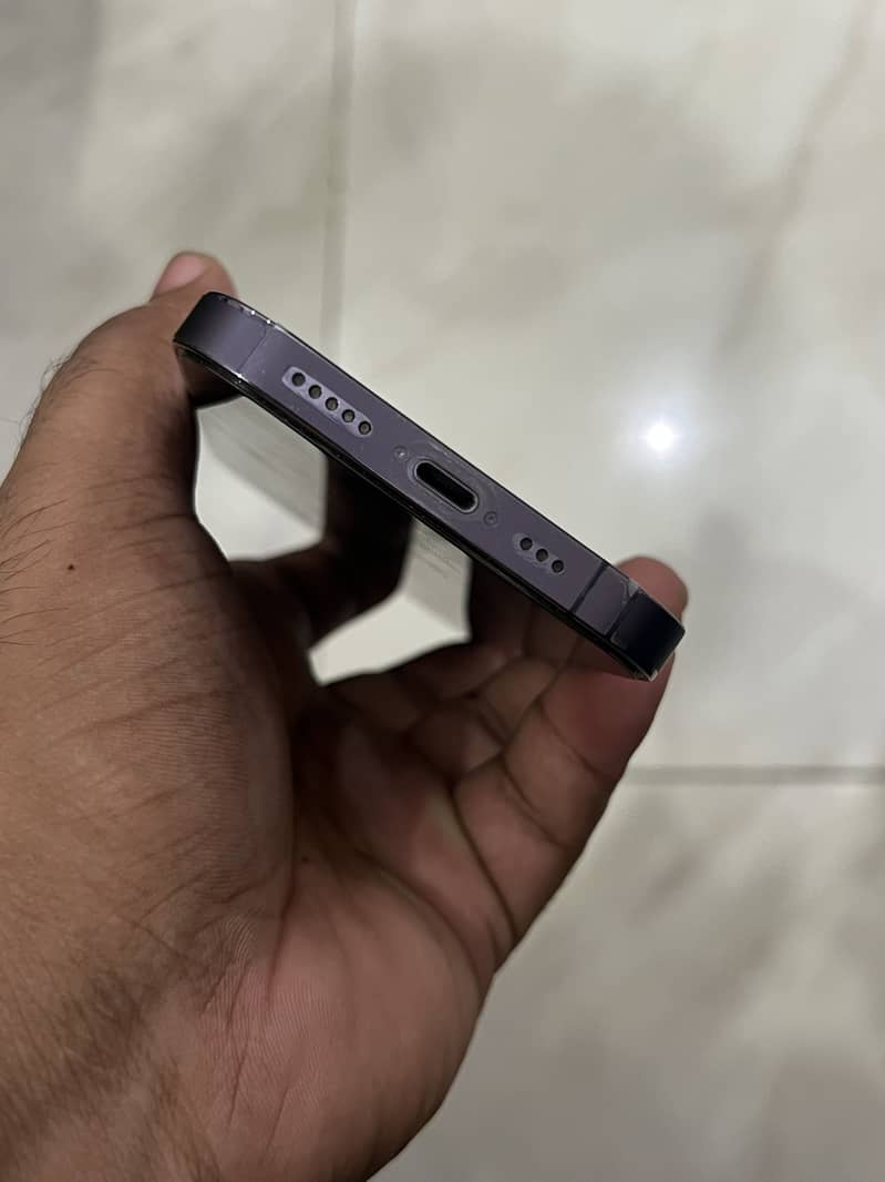 Apple iPhone 14 Pro 1