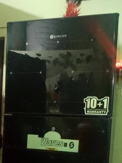 fix rate hai Glass door fridge medium brand waves SinGEr+Glow Geneine