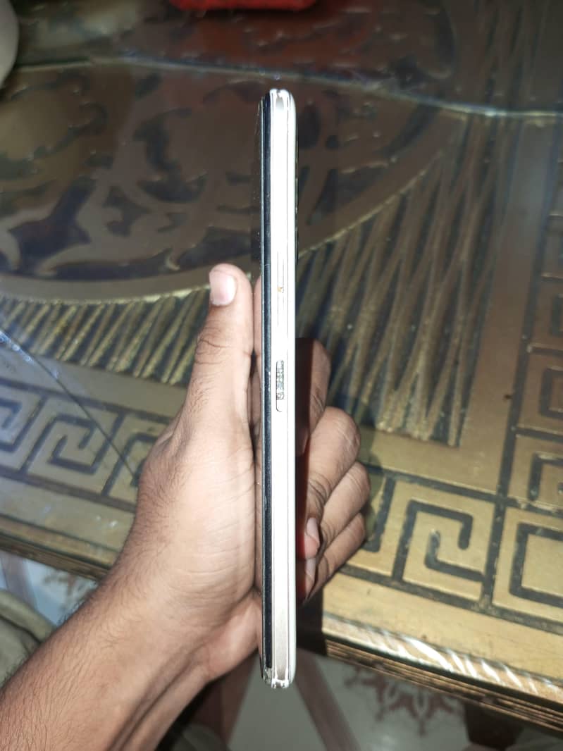 Tecno Camon 18 4