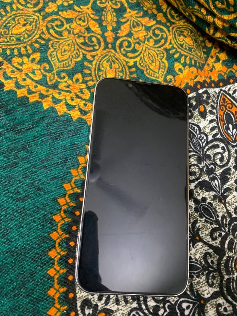 Apple iPhone 13 Pro 3