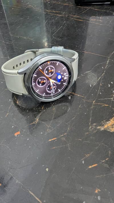 Samsung Galaxy watch 4 Classic