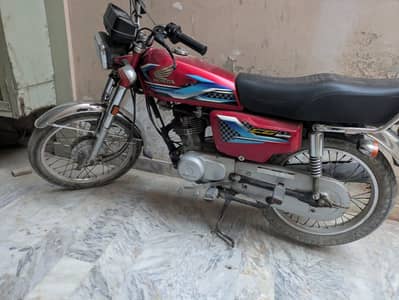 Honda 125 2025 model Karachi registered