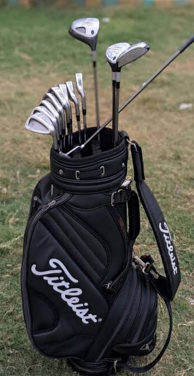 Complete Titleist DCI Golf Club Set with Bag & Putter – Excellent