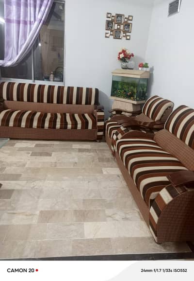 Good condition 10 by 10
