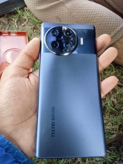 Tecno Spark 20 Pro Plus