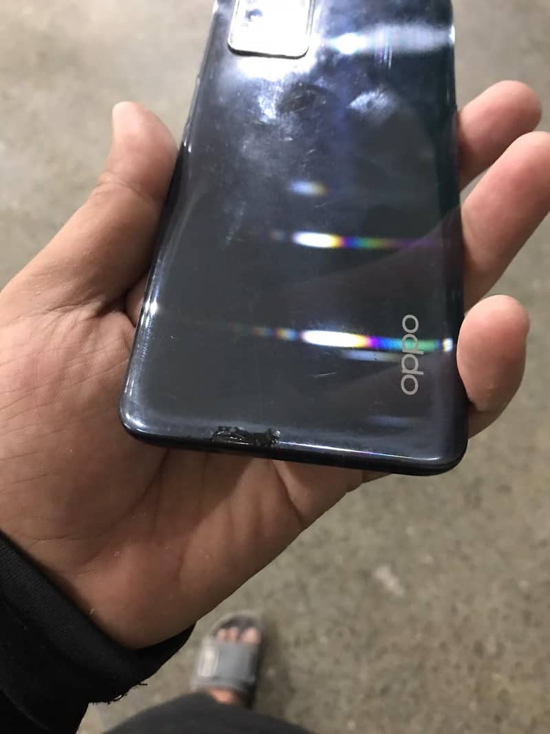 OPPO A54 4