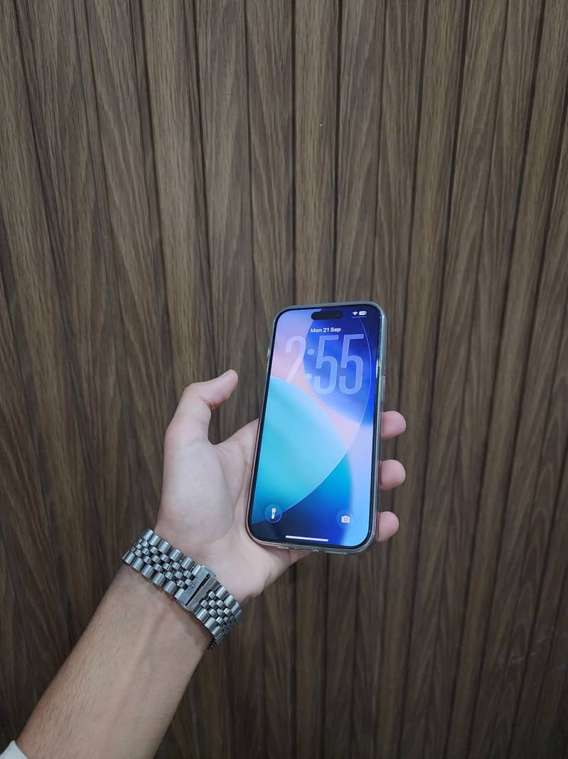 iPhone 15 Pro 1