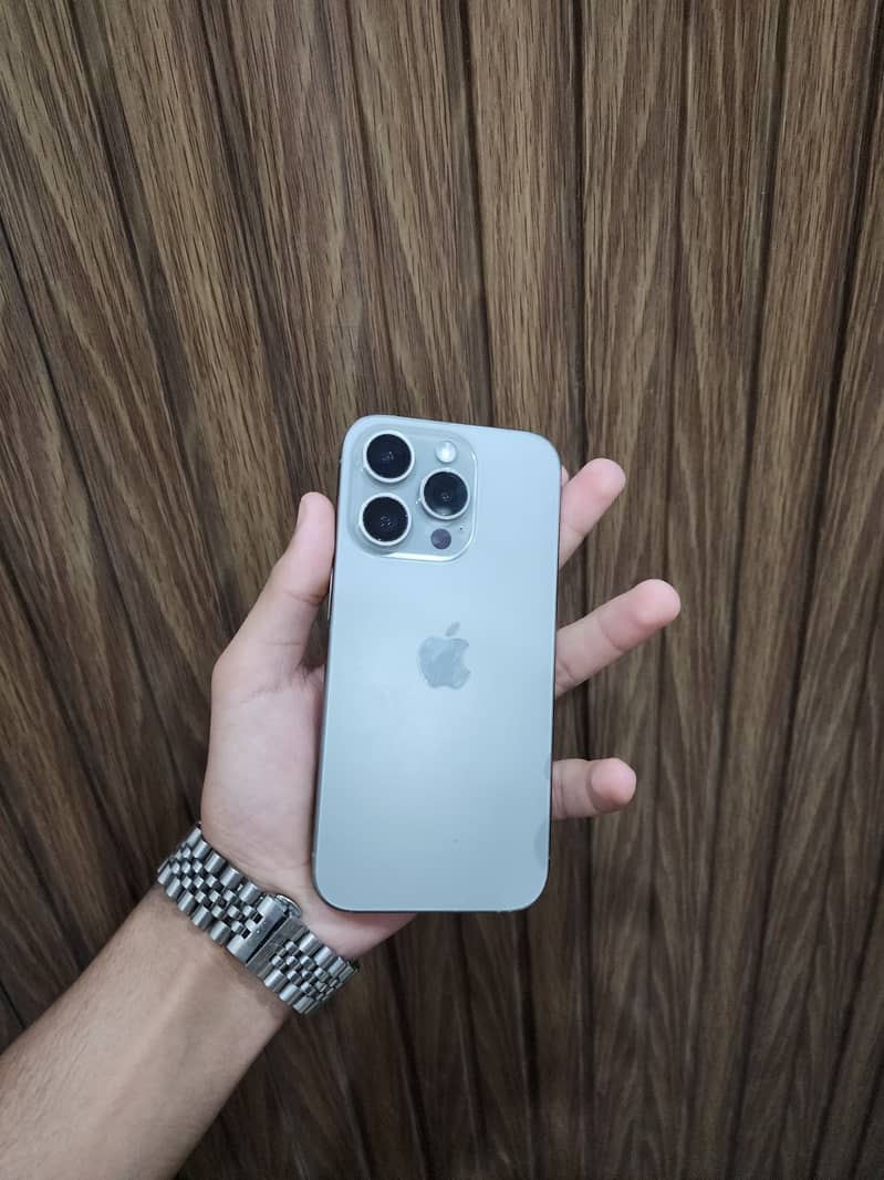 iPhone 15 Pro 2