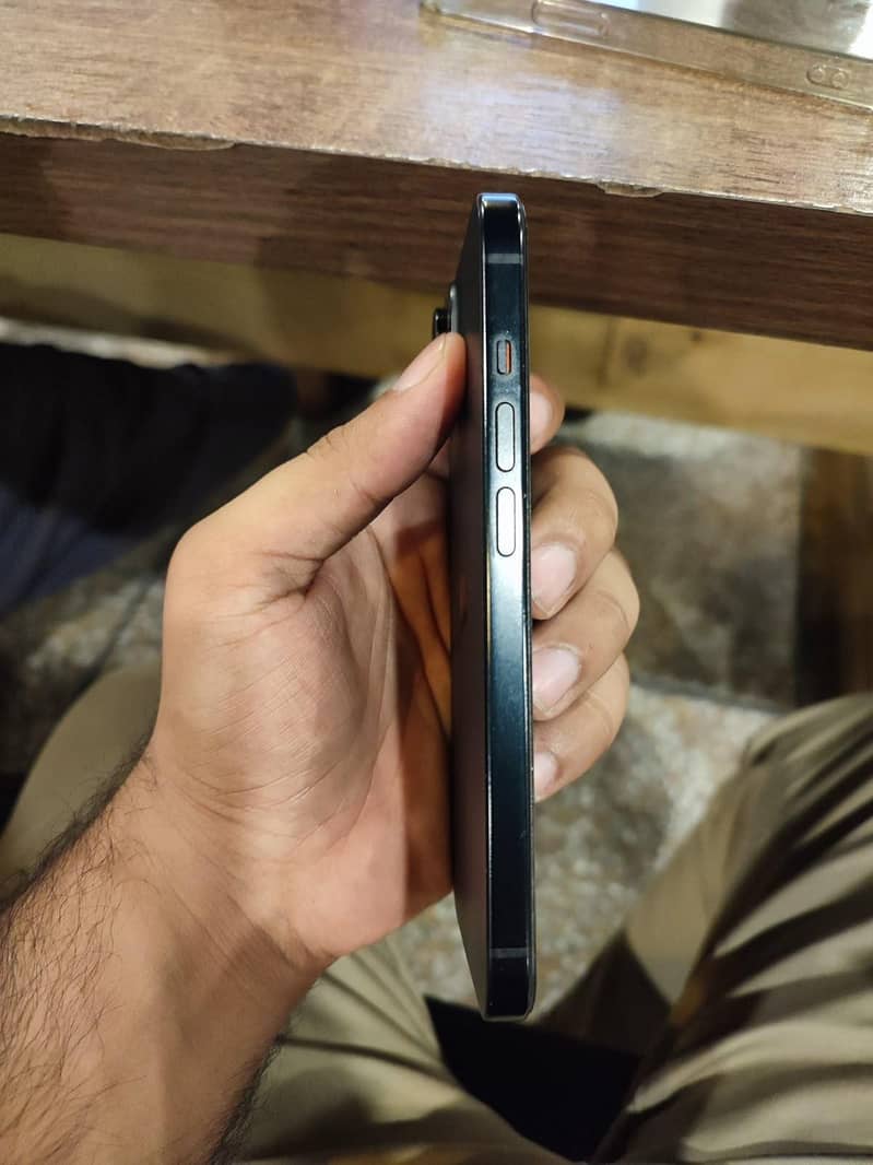 Apple iPhone 15 1