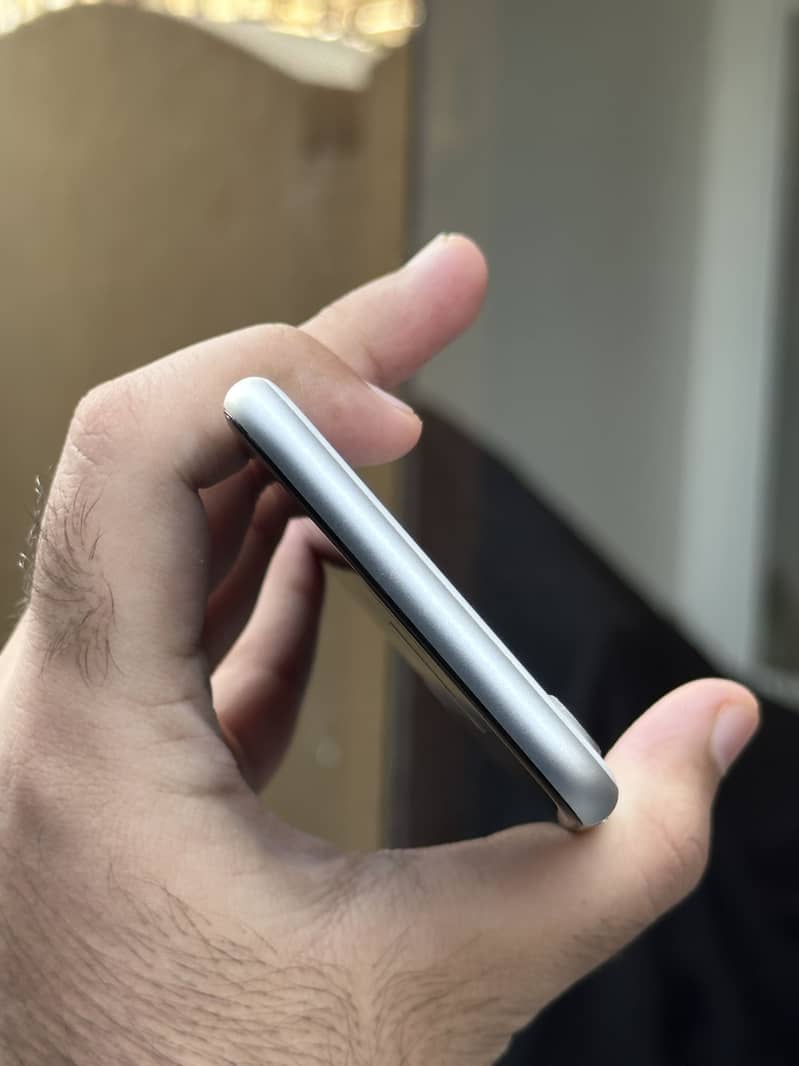 Apple iPhone SE 1