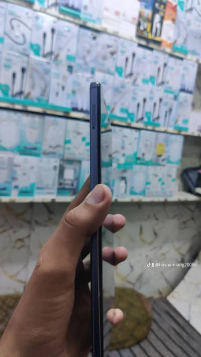 SAMSUNG TABLET