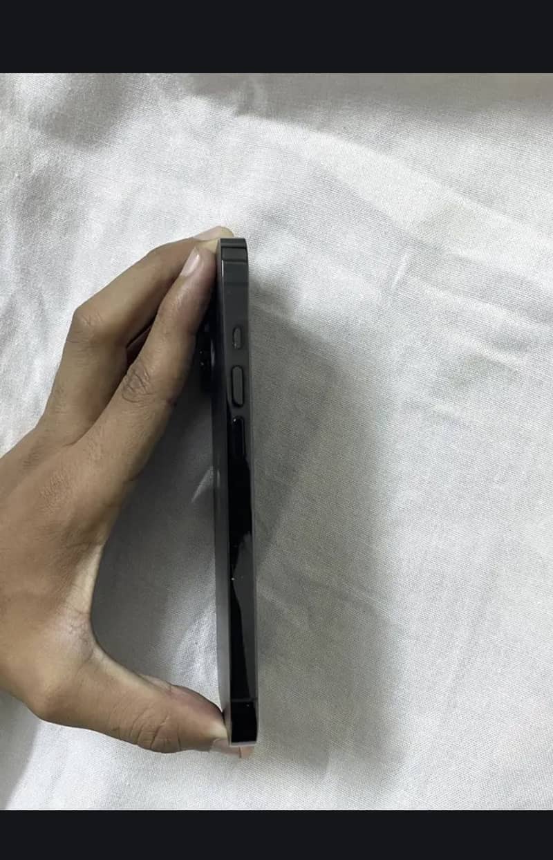 Apple iPhone 14 Pro 3