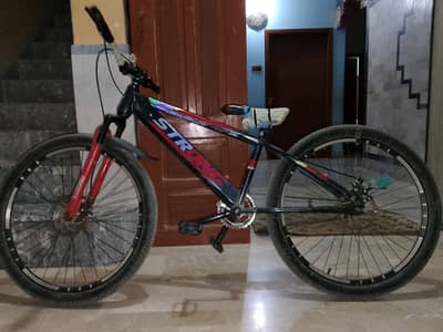 good condition 10/10 disk brake, with jump shocks ,tyre tube