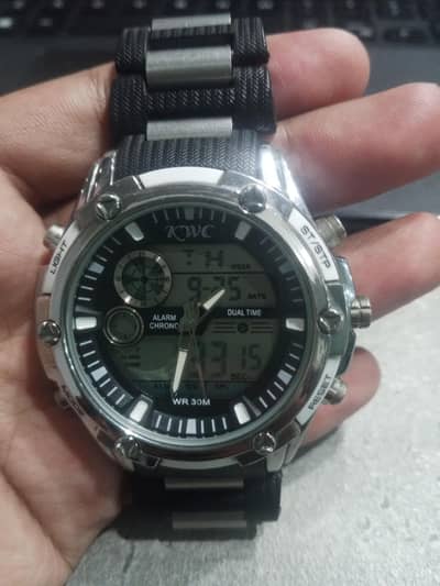 this is new kwc watch digital and numerical