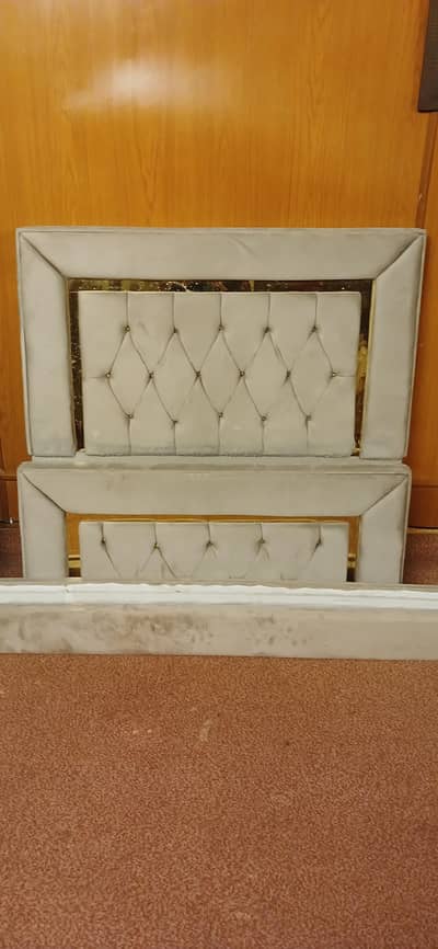 large single bed urgently sell