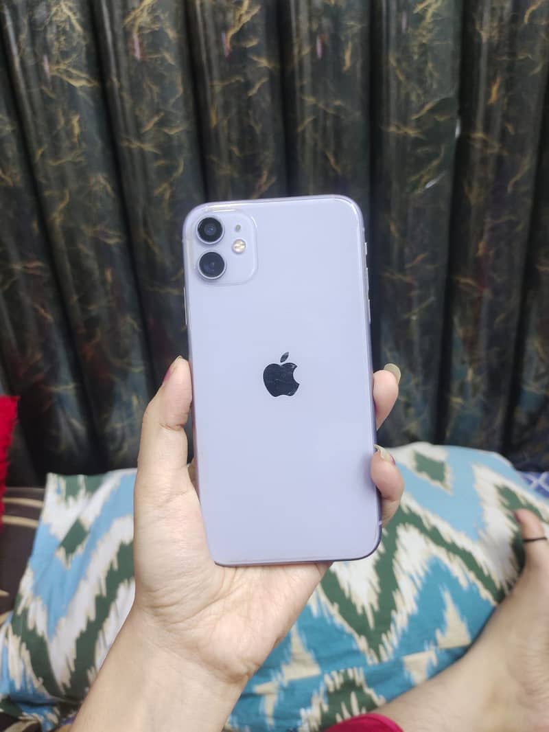 Apple iPhone 11 0