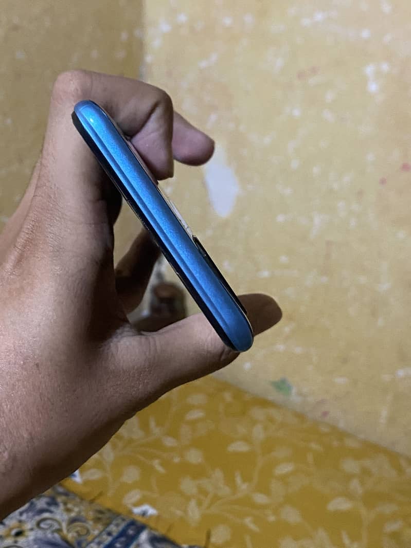 OPPO A15s 4