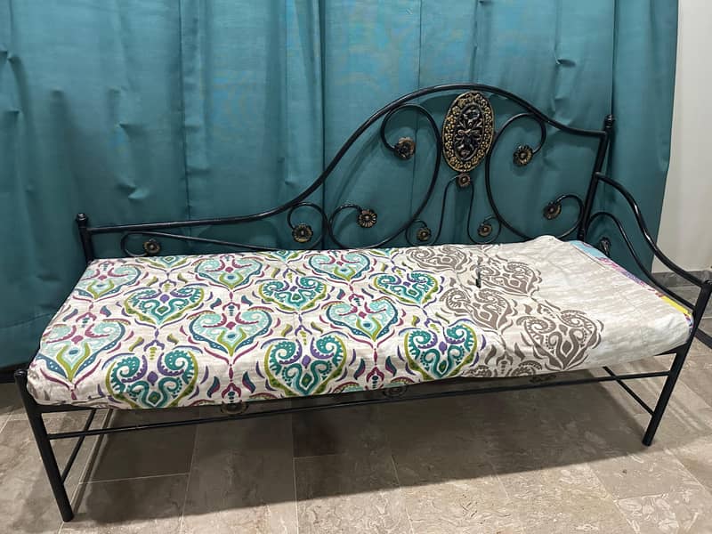 Iron sofa 1