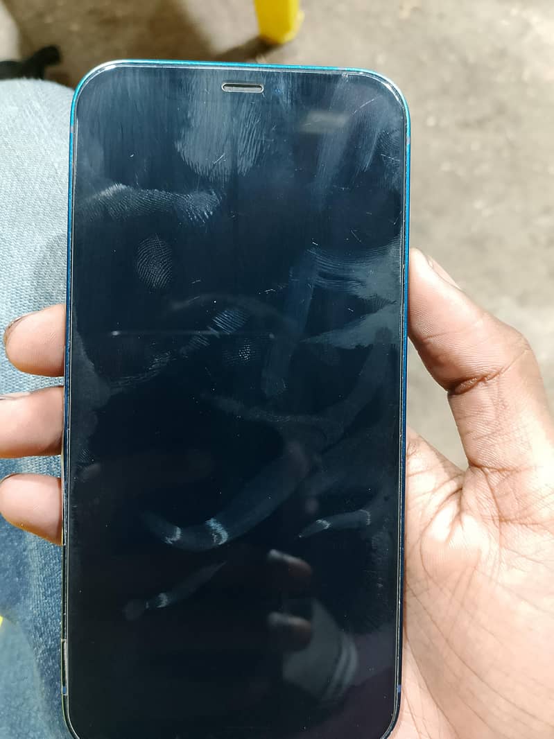 Apple iPhone 12 5