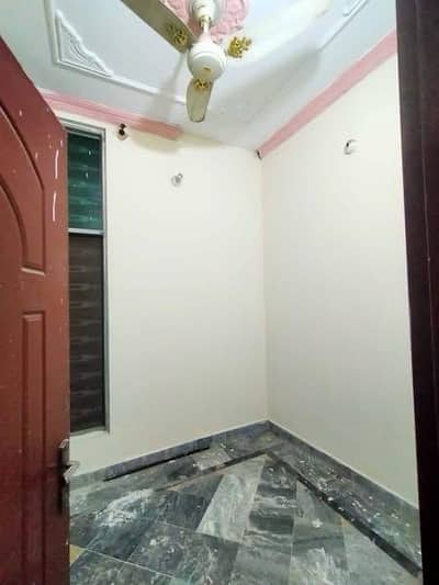 2 Beds flat available for rent