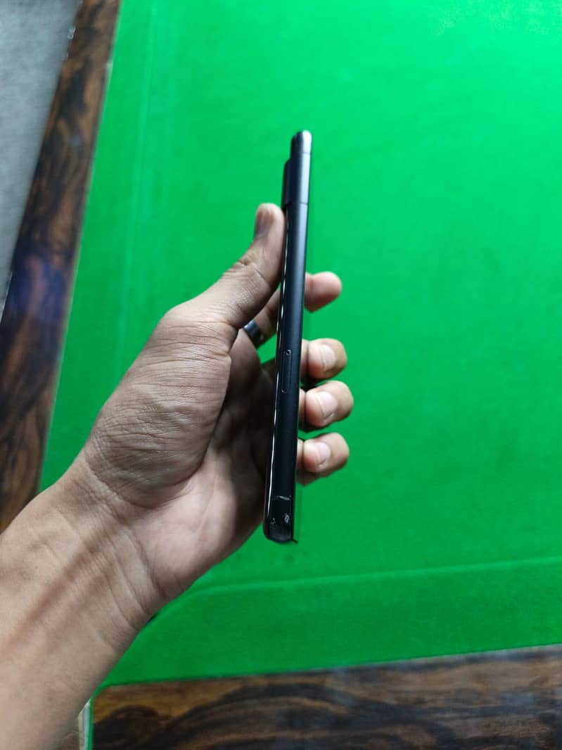 Google Pixel 7 5
