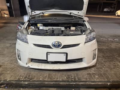 Toyota Prius 2010 model front bumper for sale