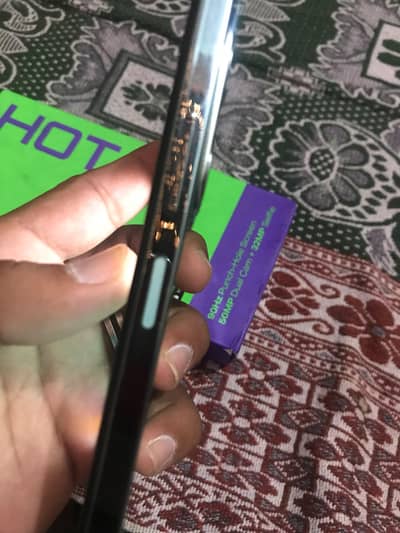 Infinix hot 40 i