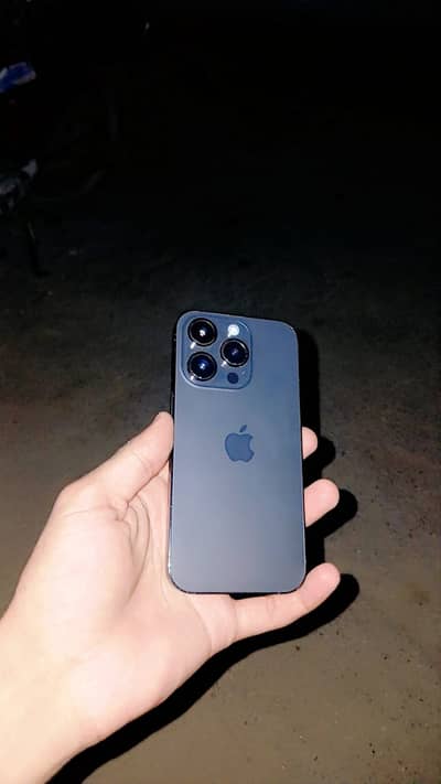 Apple iPhone 14 Pro