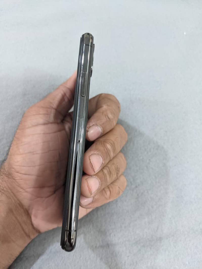 iphone x 3