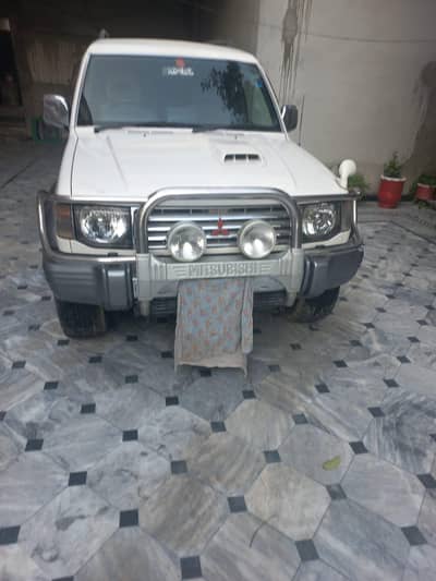 Mitsubishi Pajero 1996