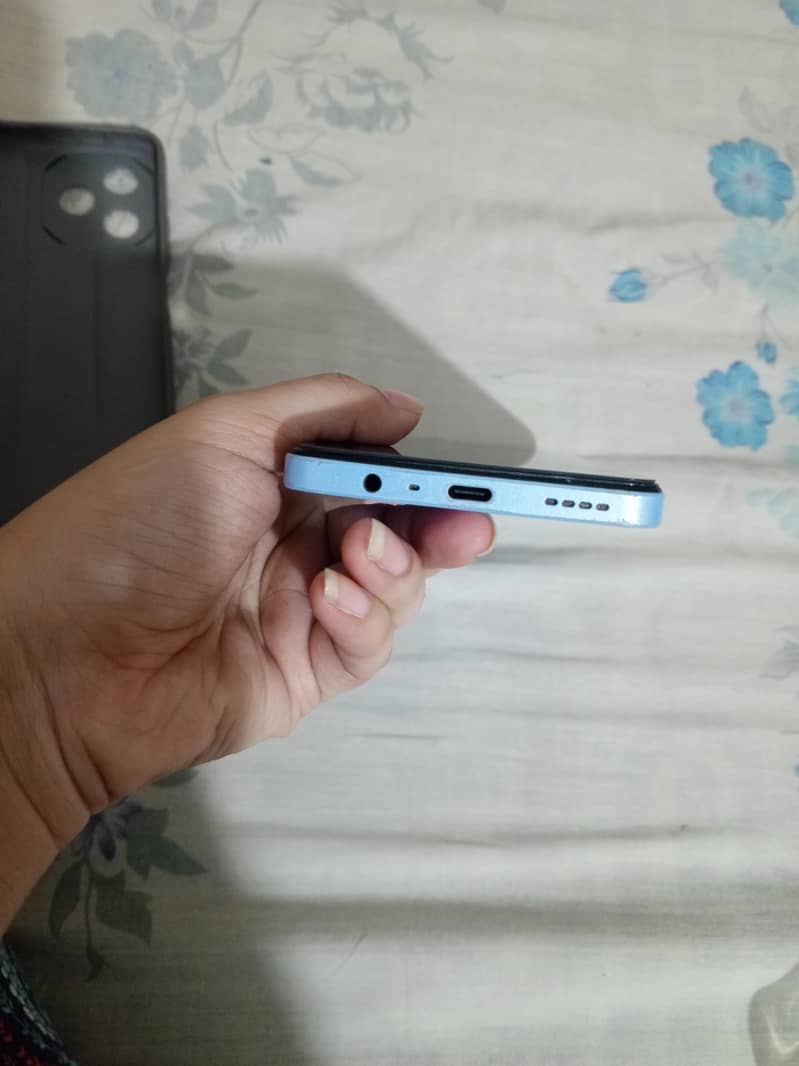 Realme note 0