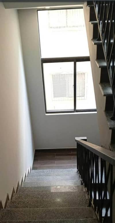 EXCLUSIVE RENTAL | BRAND-NEW 3 BED LOUNGE APARTMENT | LIFT | FAMILY BUILDING | PRIME LOCATION | CALL SUNDERS REAL ESTATE FOR VISIT