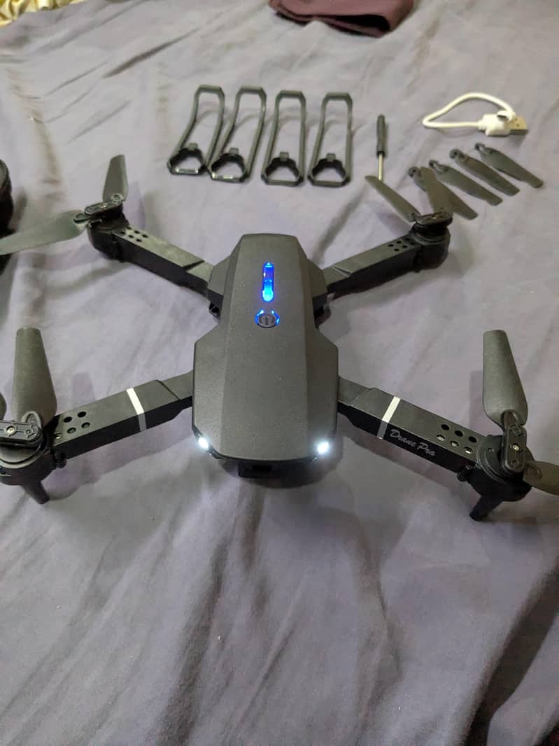 drone E. 88 4