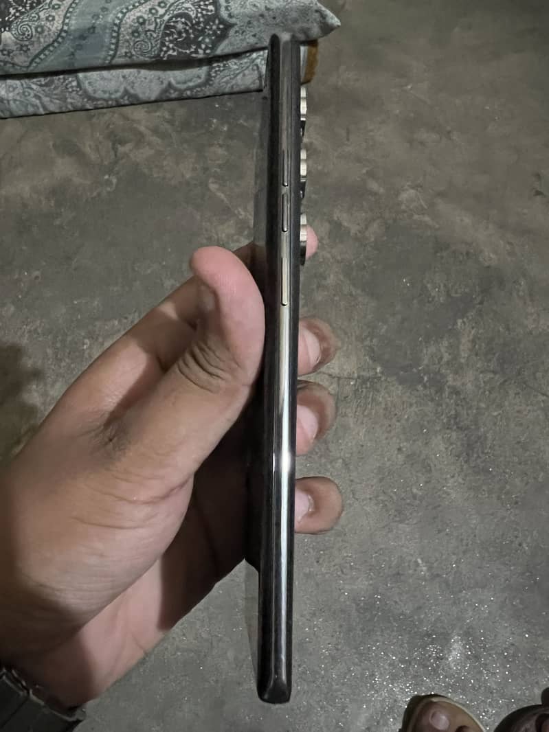 Tecno CAMON 40 Pro 6