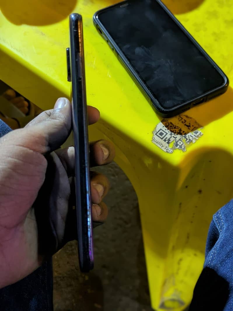 Realme note 9s 0