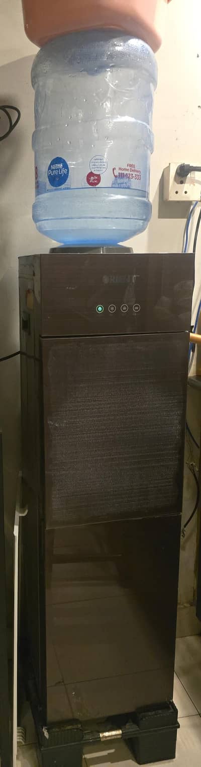 Orient water dispenser