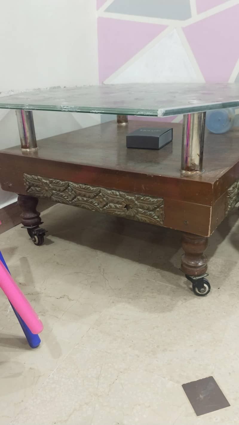 glass dining table 2