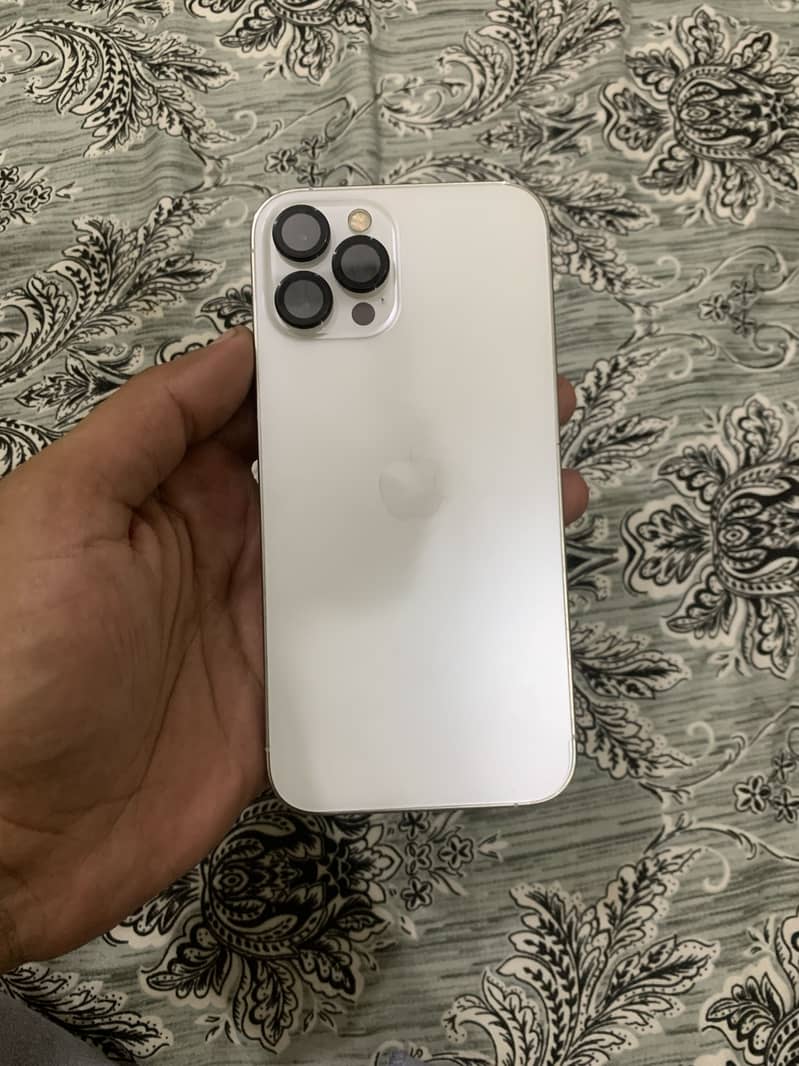 Apple iPhone 12 Pro Max 9
