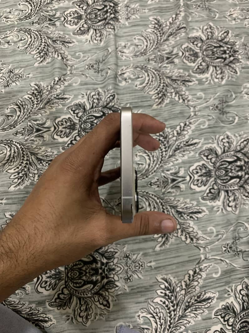 Apple iPhone 12 Pro Max 10