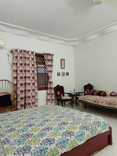3 SIDE CORNER HOUSE AVAILABLE FOR SALE AT PRIME LOCATION OF NORTH NAZIMABAD