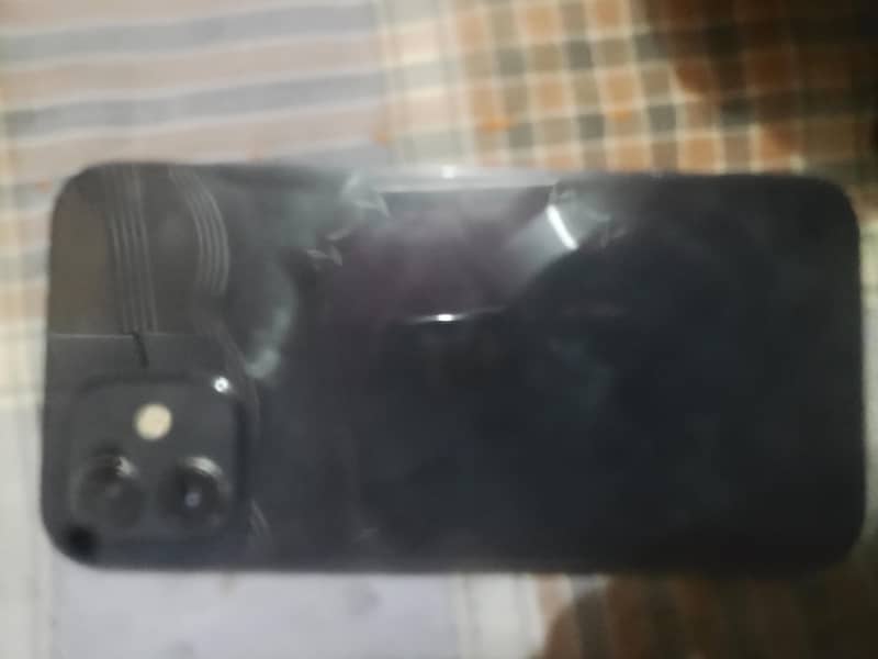 Apple iPhone 12 1
