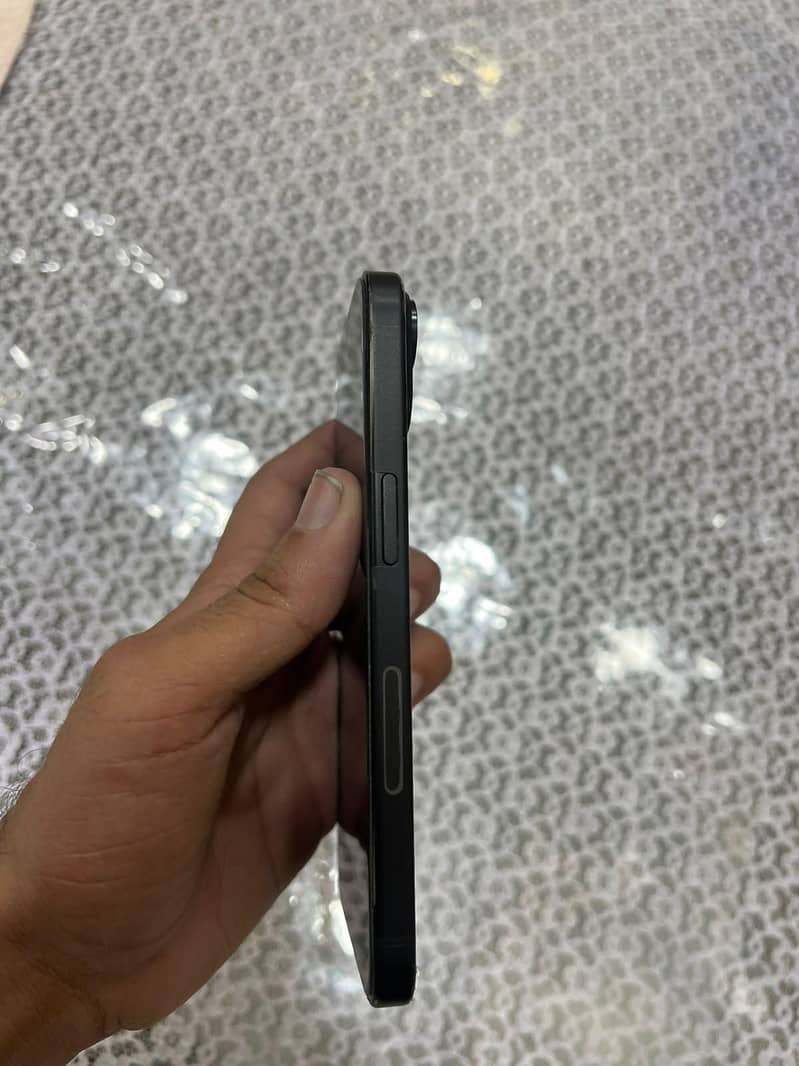 Apple iPhone 15 1
