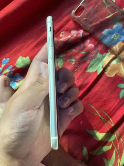 Apple iPhone SE