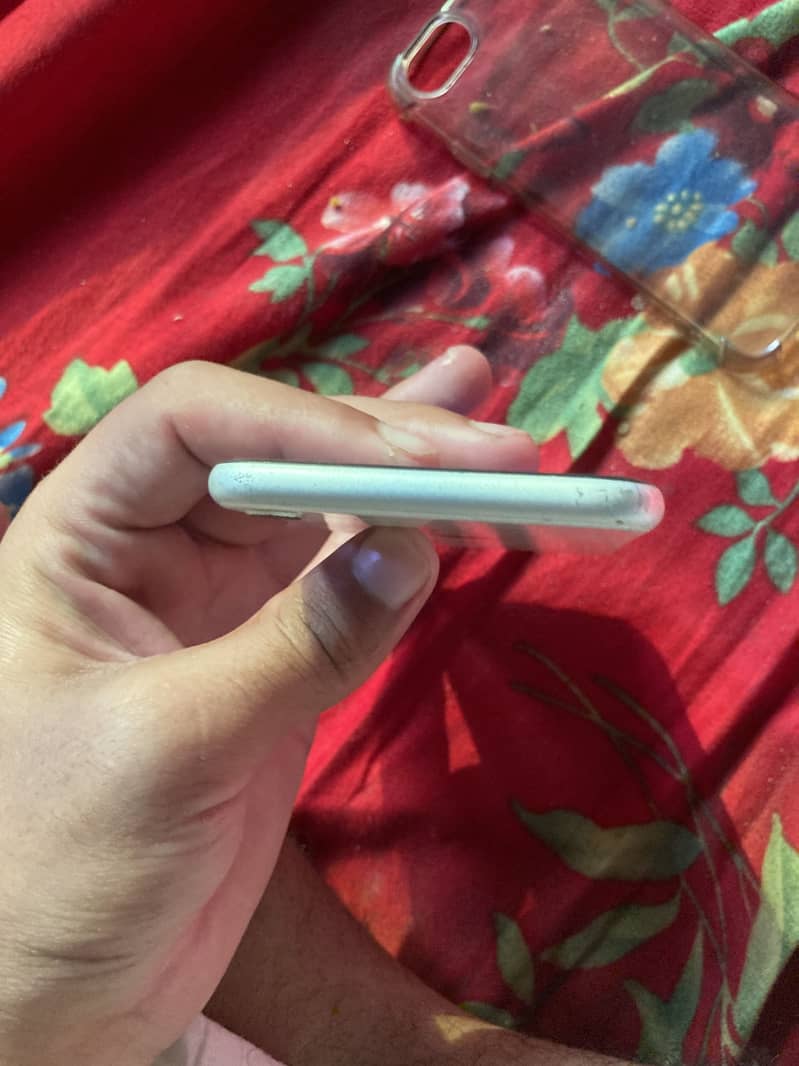 Apple iPhone SE 2