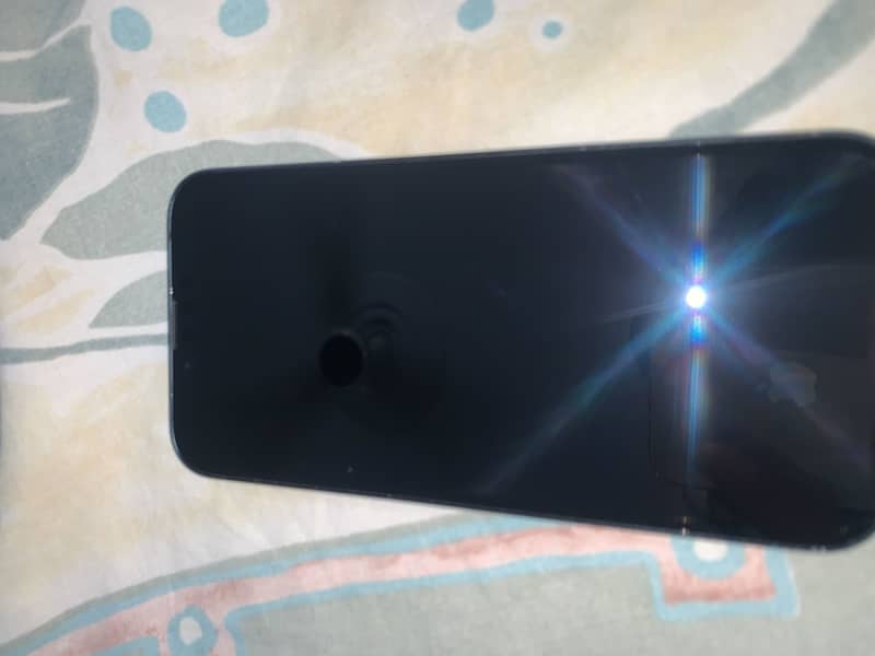 Apple iPhone 13 7