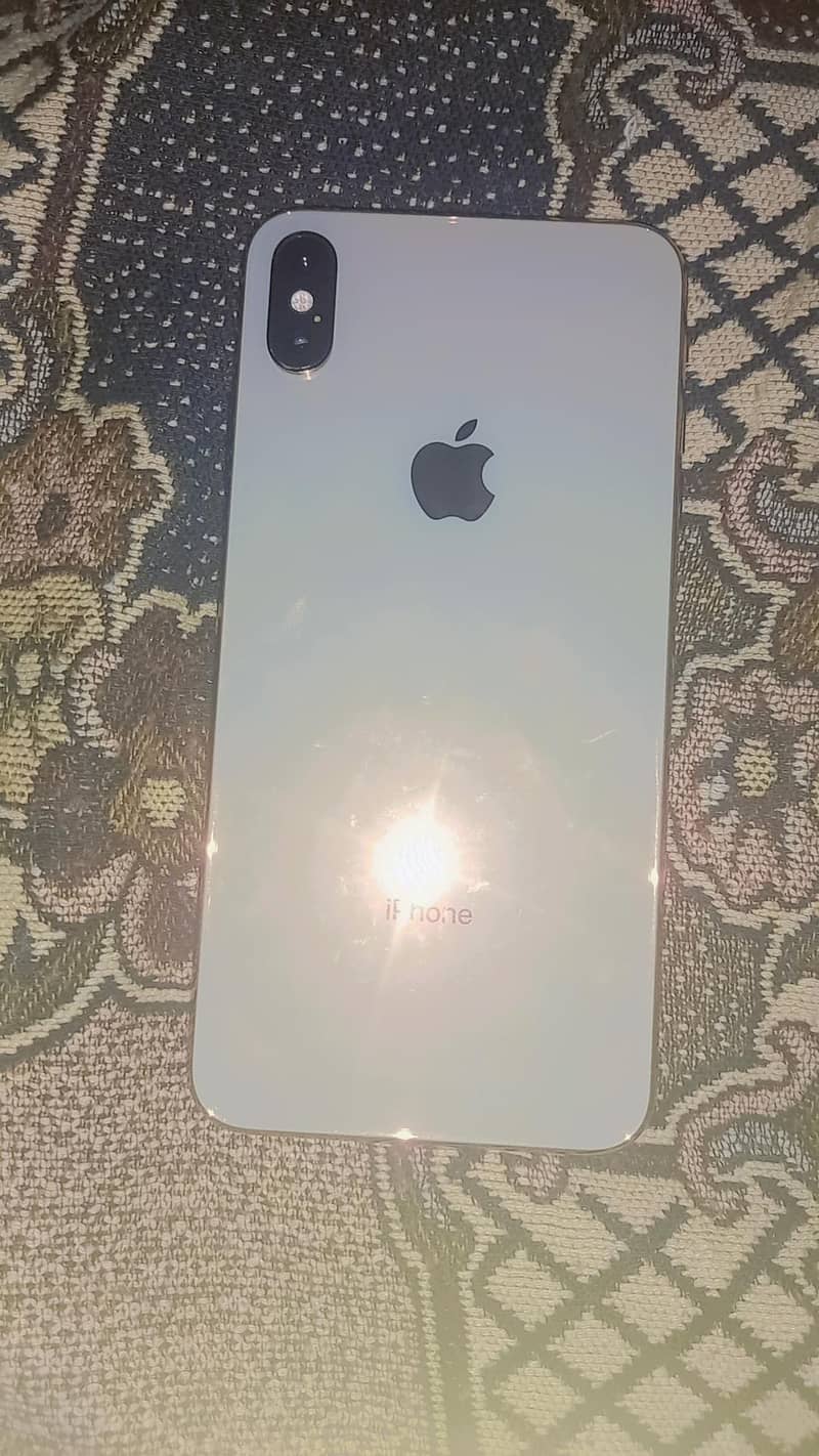 iphone xsmax Sim working 0