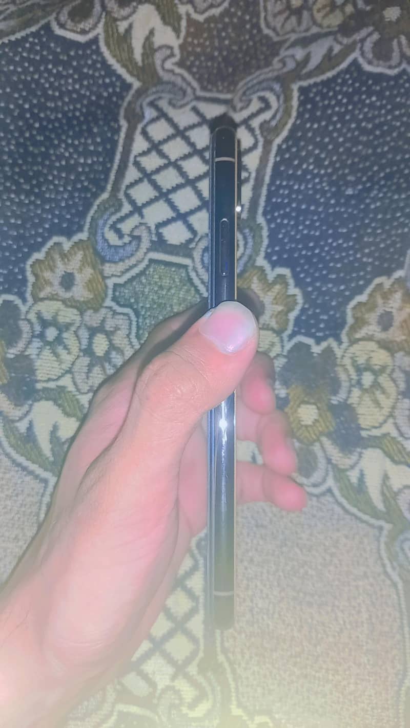iphone xsmax Sim working 2
