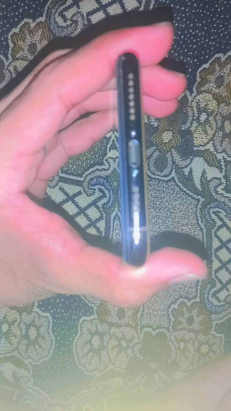 iphone xsmax Sim working 4