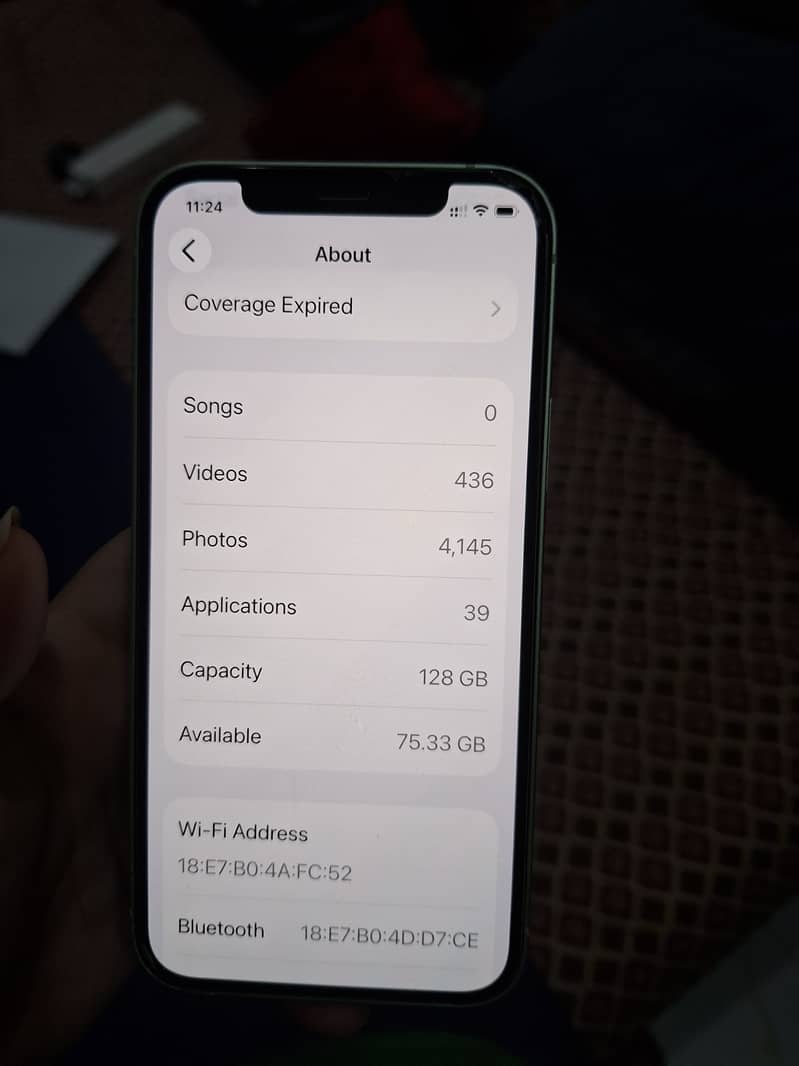 Apple iPhone 12 3